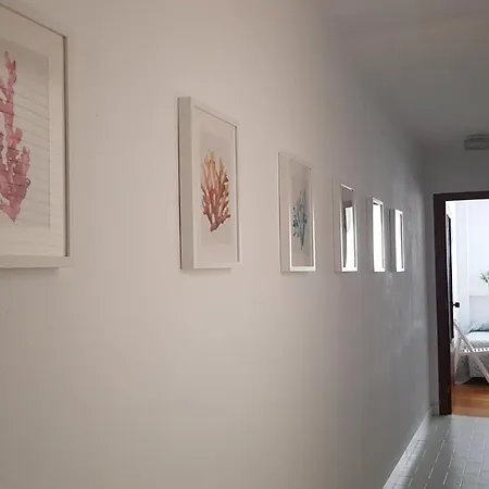 En Muros, Centrico, Amplio, Luminoso, Vistas Al Mar *