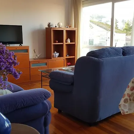 En Muros, Céntrico, Amplio, Luminoso, Vistas Al Mar